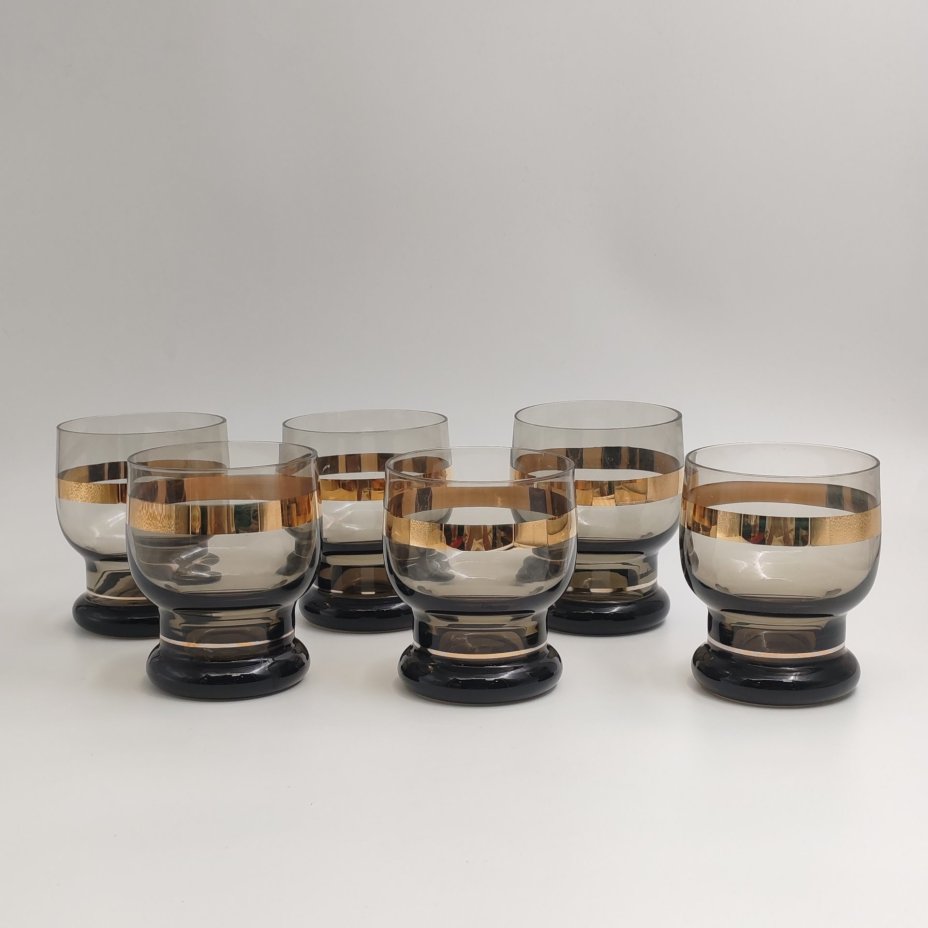 Набор бокалов (стаканов) для крепких напитков дымного оттенка на 6 персон, стекло, золочение, Россия, 1980-2000 гг.