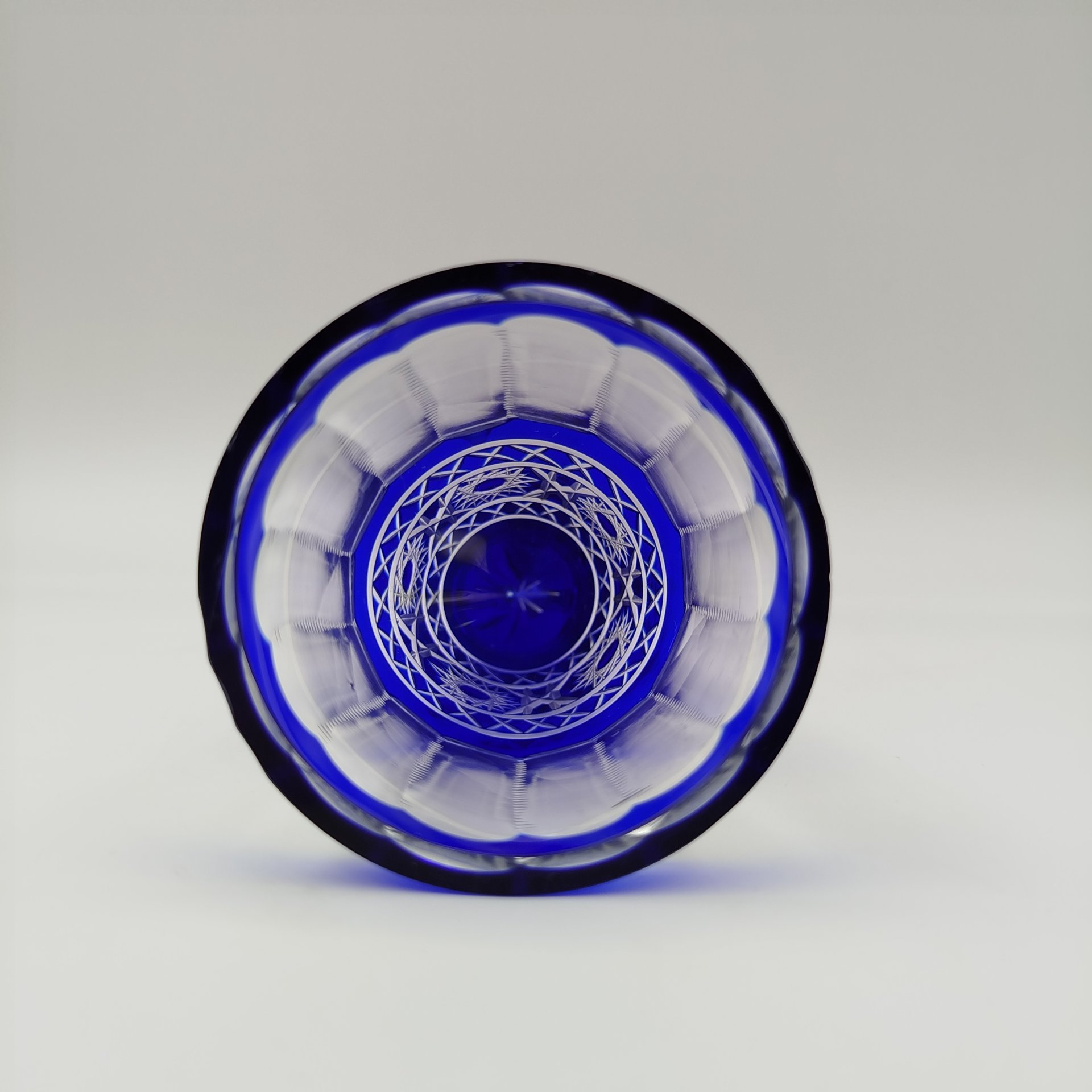 Рог изобилия (кубок для вина), стекло, алмазная грань, СССР, 1980-1990 гг.