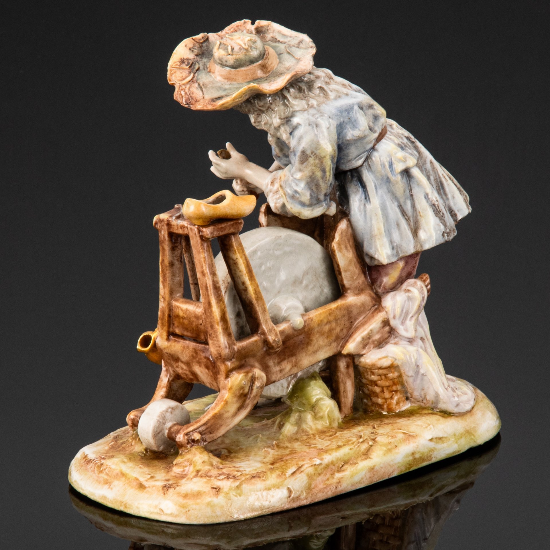 Статуэтка "Сапожник", Zen, Scherzer & Co., фарфор, роспись, Германия, 1960-1970 гг.
