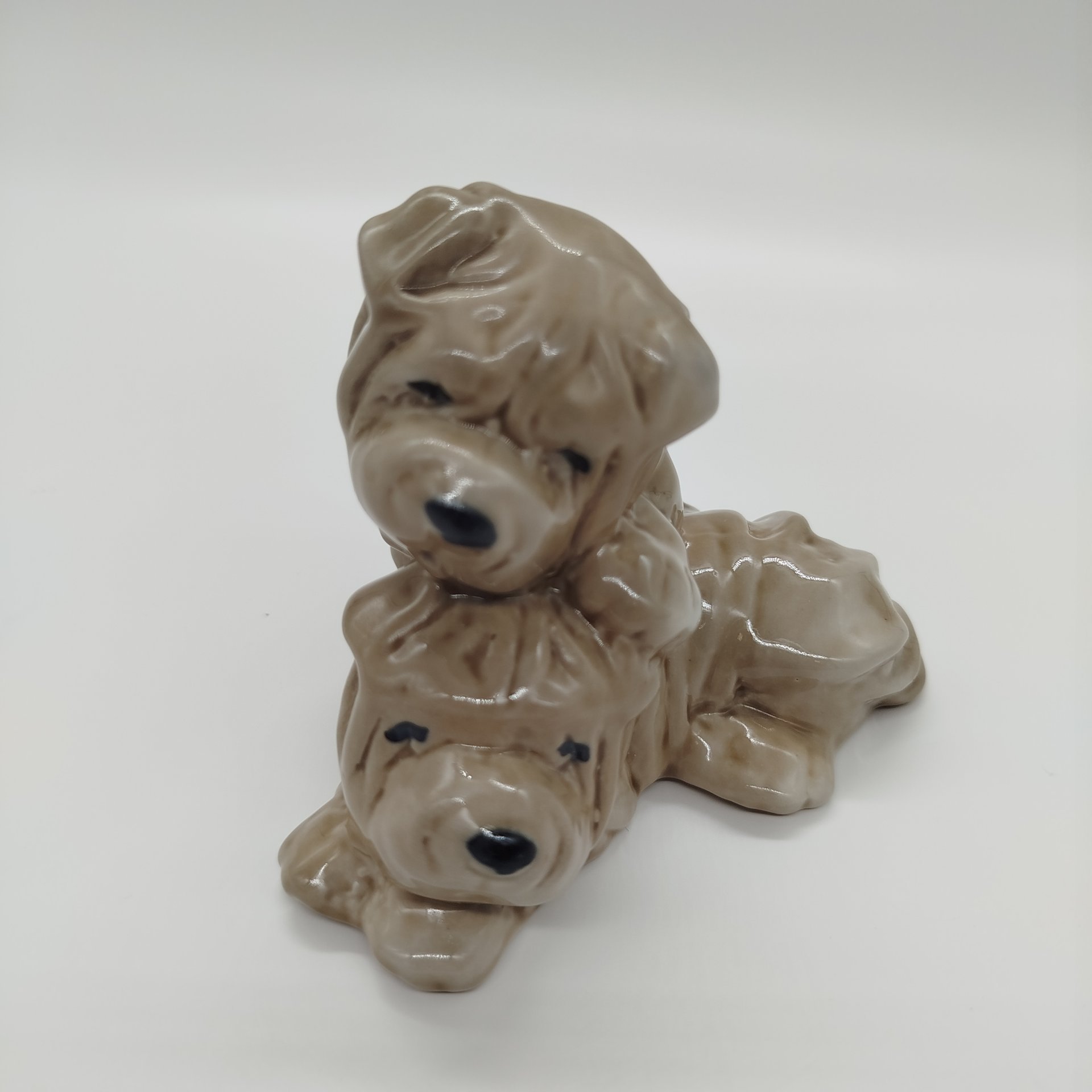 Статуэтка "Две собаки", фарфор, 1990-2010 гг.