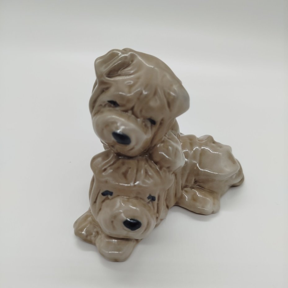 Статуэтка "Две собаки", фарфор, 1990-2010 гг.
