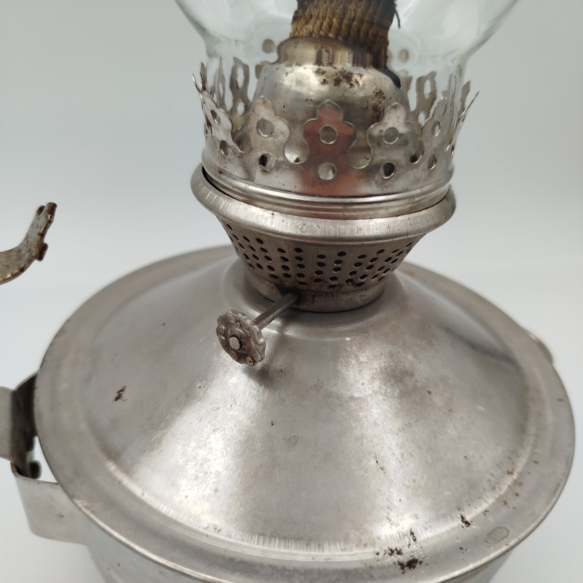 Лампа керосиновая, латунь, стекло, текстиль, Тульский завод «Зенит», СССР, 1960-1980 гг.