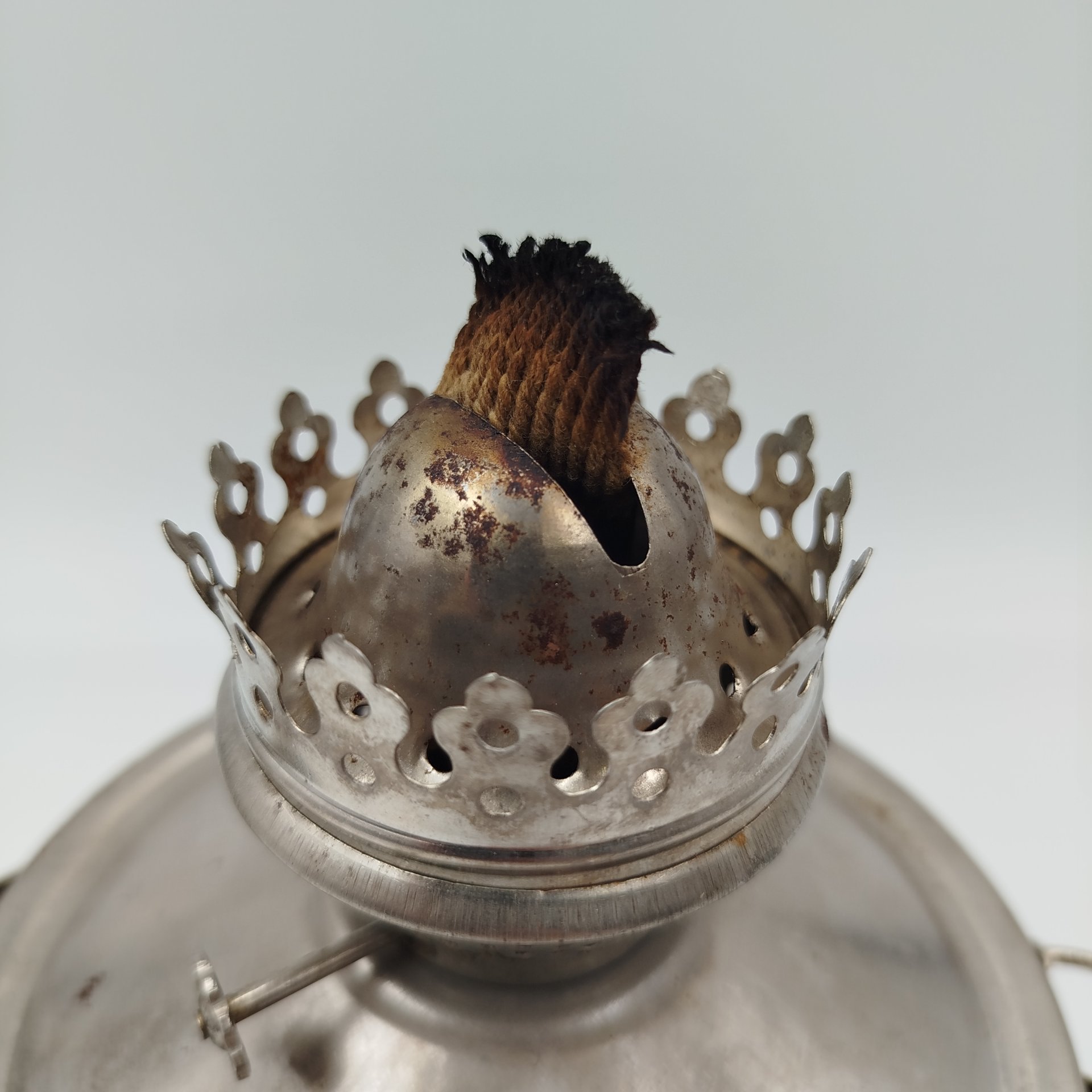 Лампа керосиновая, латунь, стекло, текстиль, Тульский завод «Зенит», СССР, 1960-1980 гг.