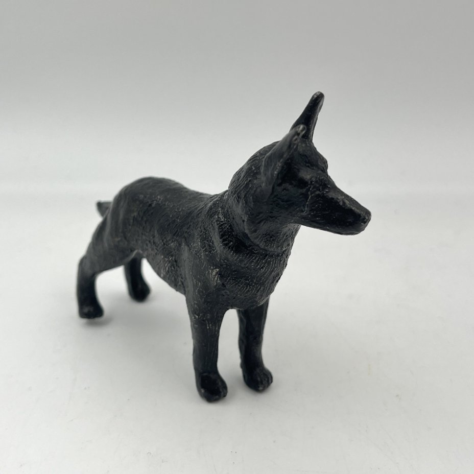 Статуэтка "Овчарка"