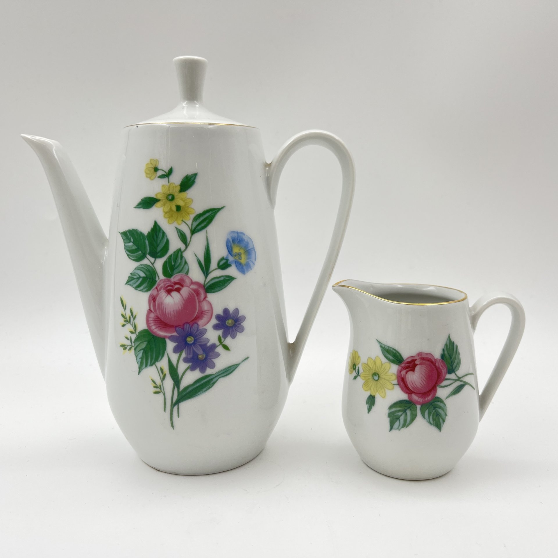 Сервиз кофейный с цветочным декором на 6 персон (15 предметов), фарфор, деколь, золочение, Colditz (Кольдиц), ГДР, 1960-1990 гг.