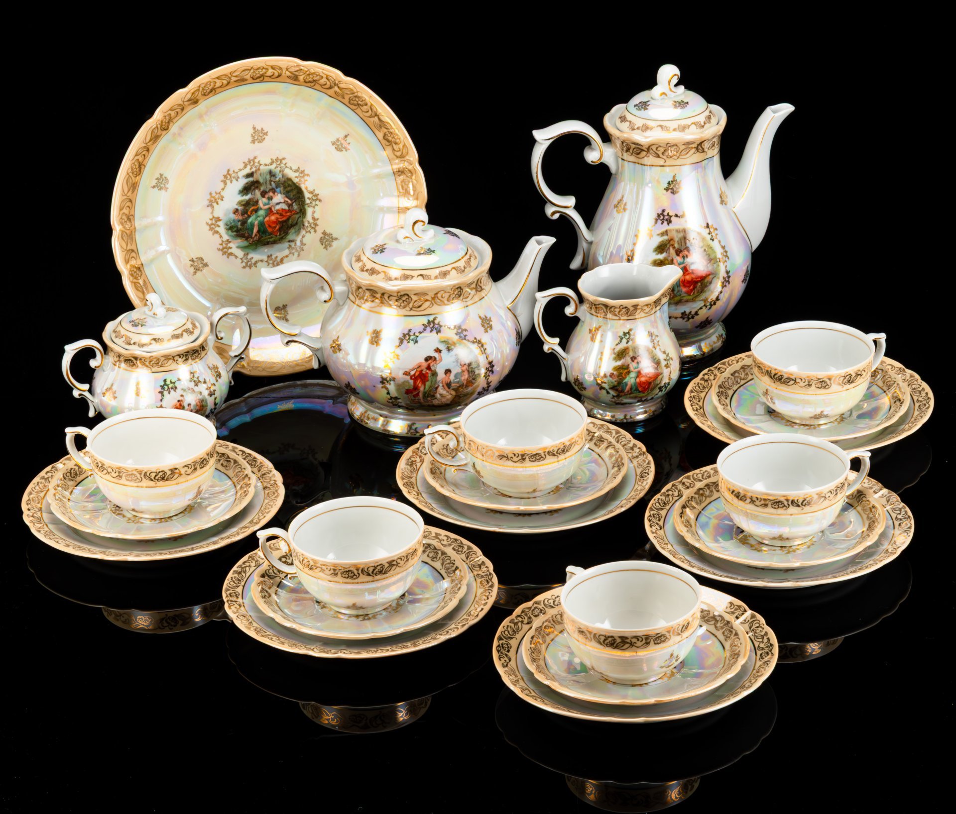 Сервиз чайный "Мадонна" на 6 персон (23 предмета), фарфор, люстр, деколь, золочение, Oscar Schlegelmilch, Германия, 1950-1972 гг.