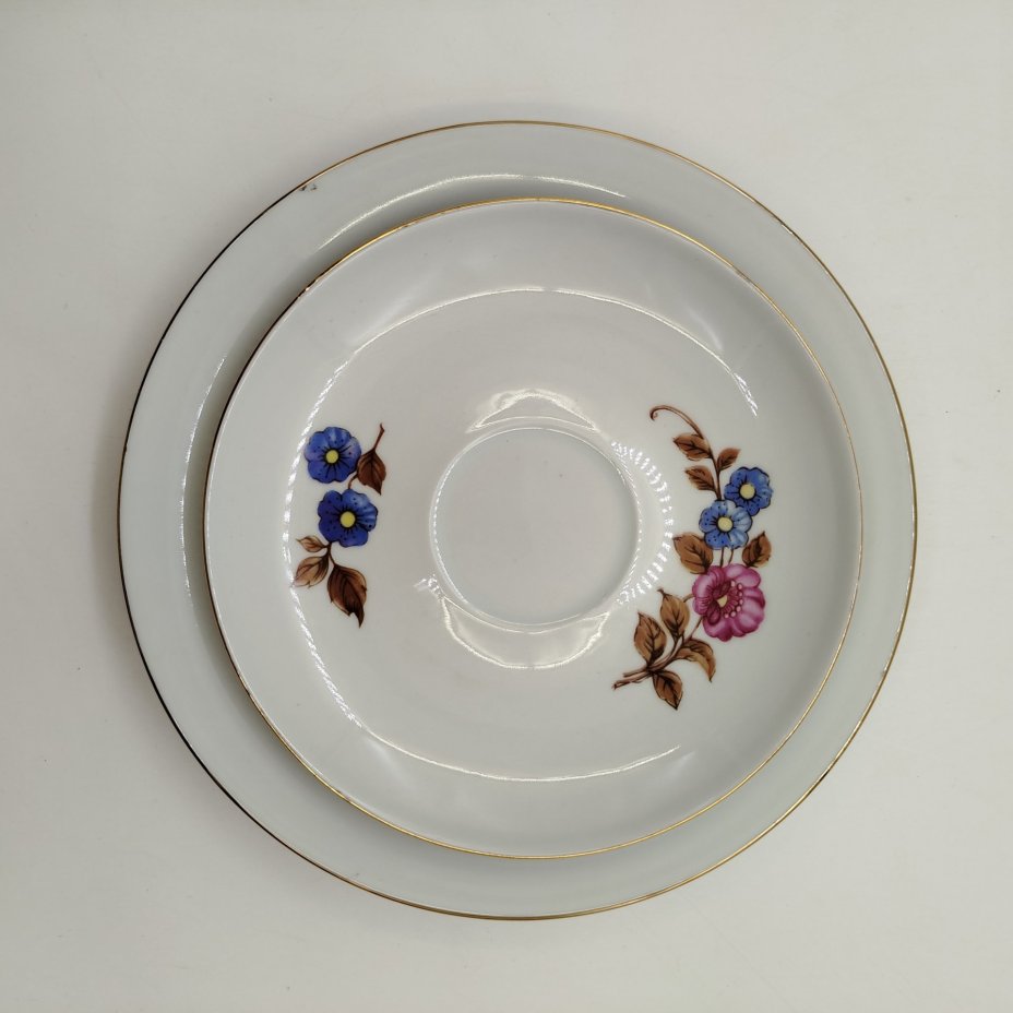 Чайная тройка с цветочным декором, фарфор, деколь, золочение, Colditz (Кольдиц), ГДР, 1970-1980 гг.