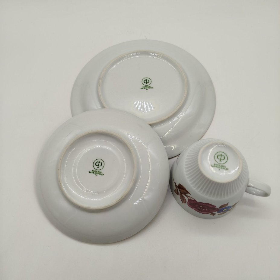 Чайная тройка с цветочным декором, фарфор, деколь, золочение, Colditz (Кольдиц), ГДР, 1970-1980 гг.