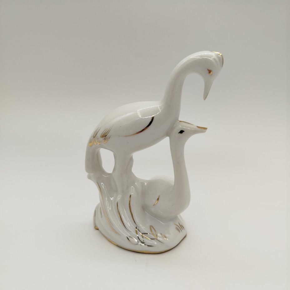 Статуэтка "Аисты", фарфор, золочение, роспись, СССР, 1970-1990 гг.