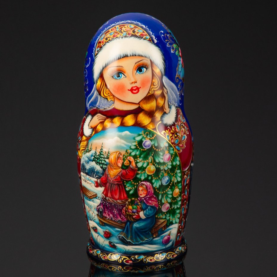 Матрешка "Русская зима. Новый год" (5 мест), автор росписи С.А. Лонченкова
