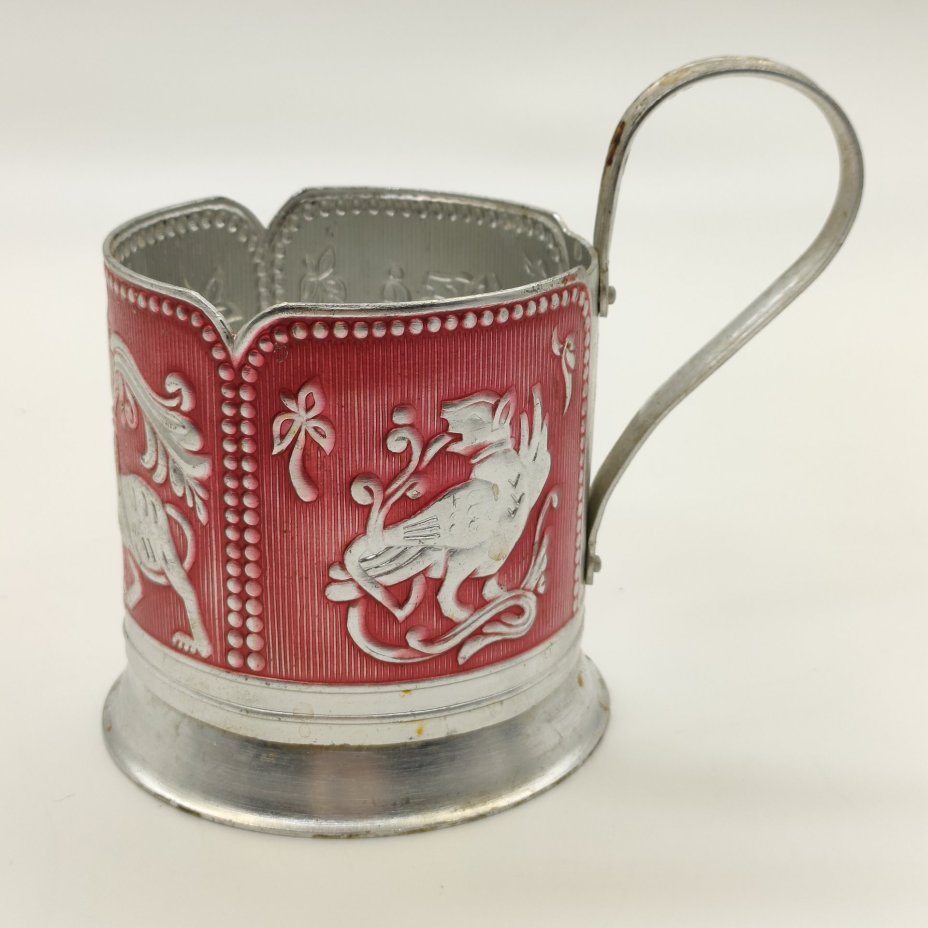 Подстаканник "Сказочные животные" на красном фоне, алюминий, крашение, чеканка, Завод художественной гравюры на металле, СССР, 1973-1991 гг.