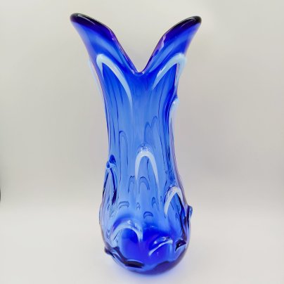 Ваза синего оттенка (большая)