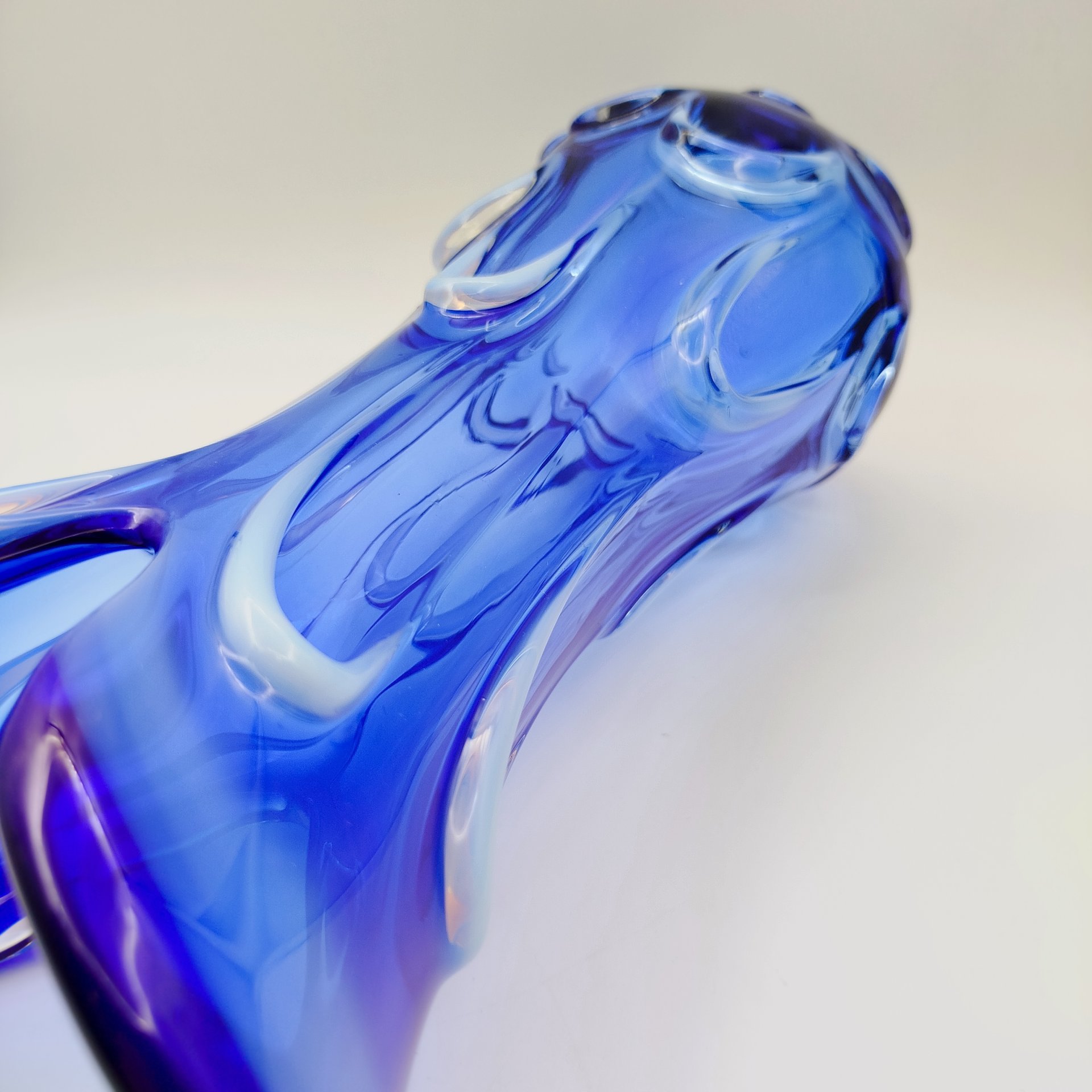 Ваза синего оттенка (большая)