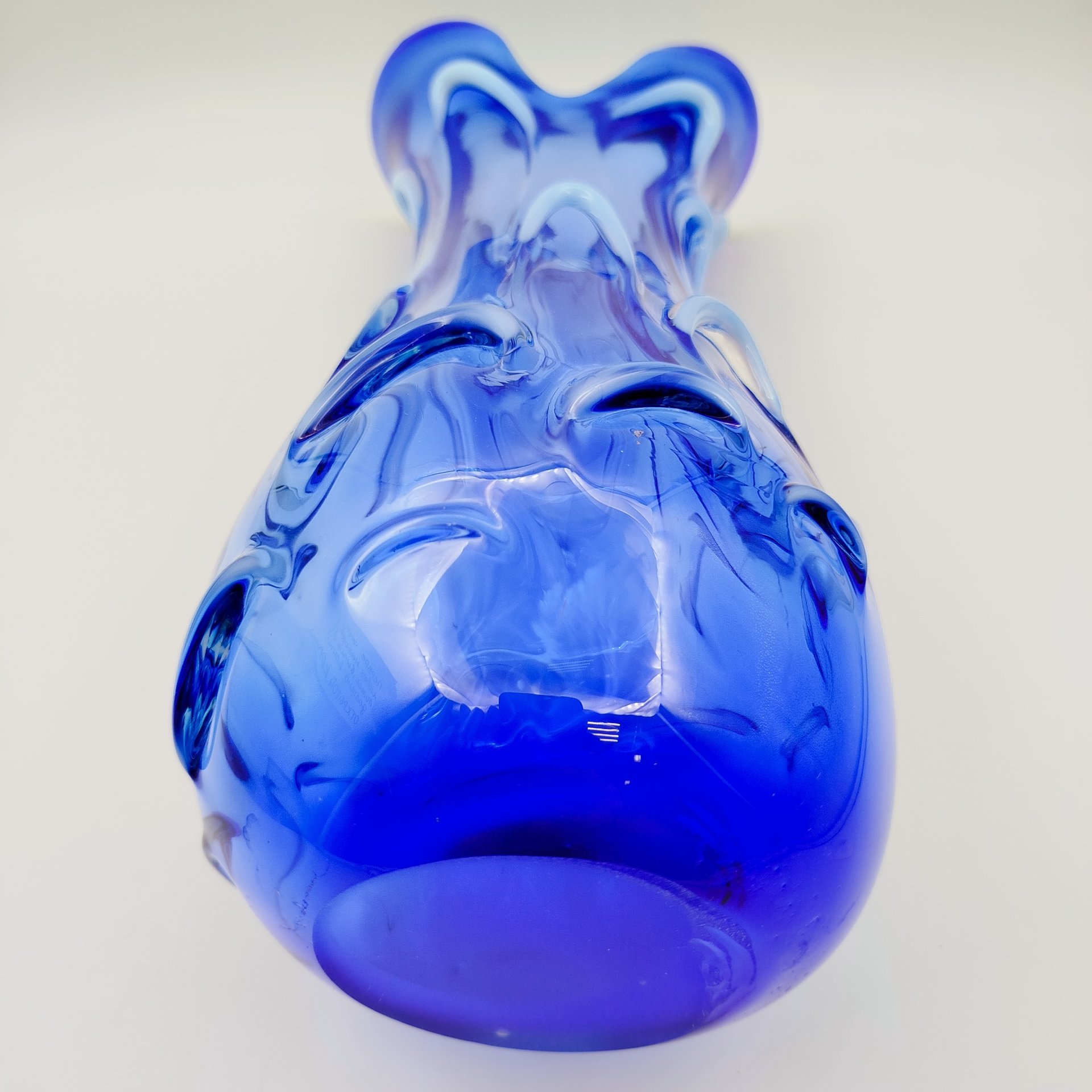 Ваза синего оттенка (большая)