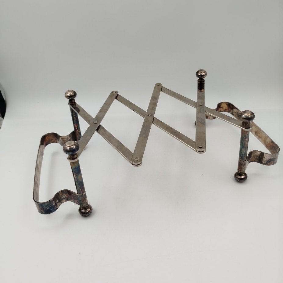 Поднос/подставка под горячее раздвижной, MAESTRI