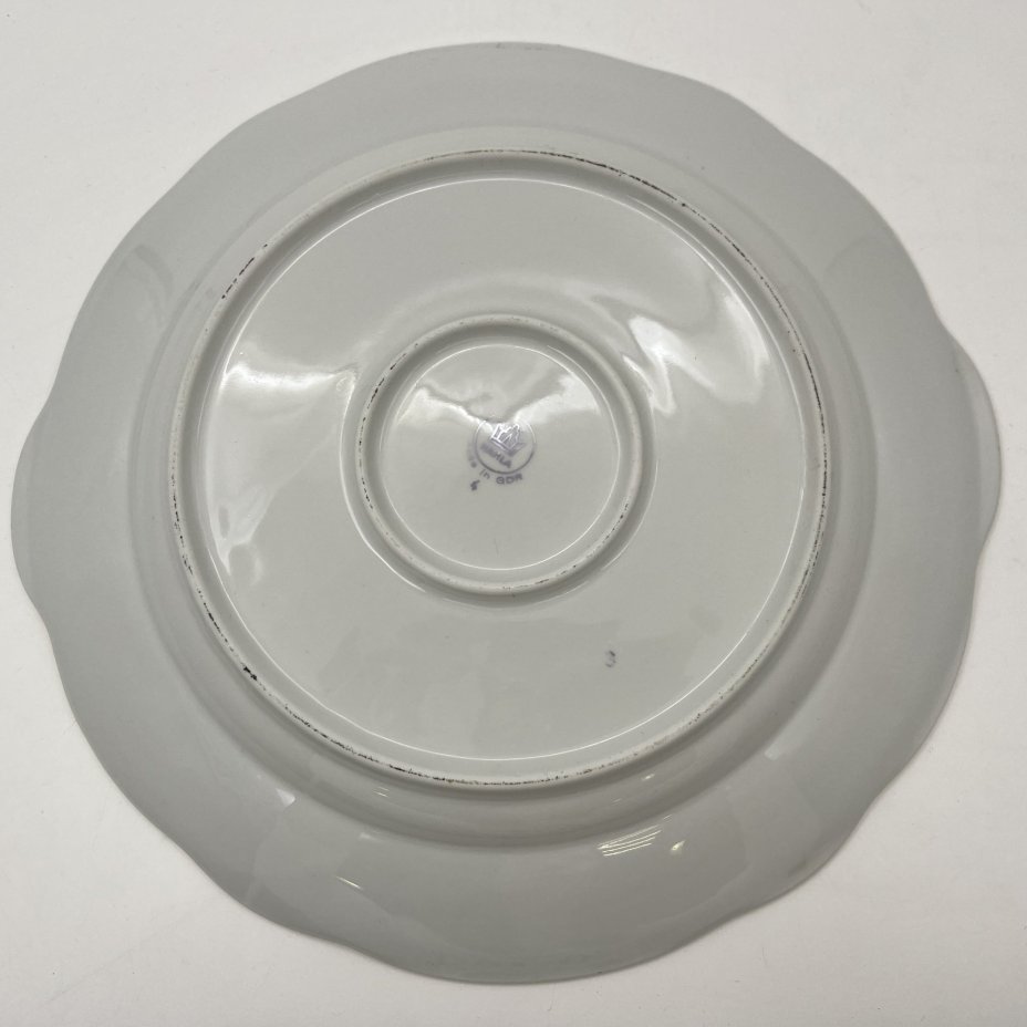 Блюдо "Мадонна", фарфор, деколь, люстр, золочение, Kahla, ГДР, 1967-1987 гг.