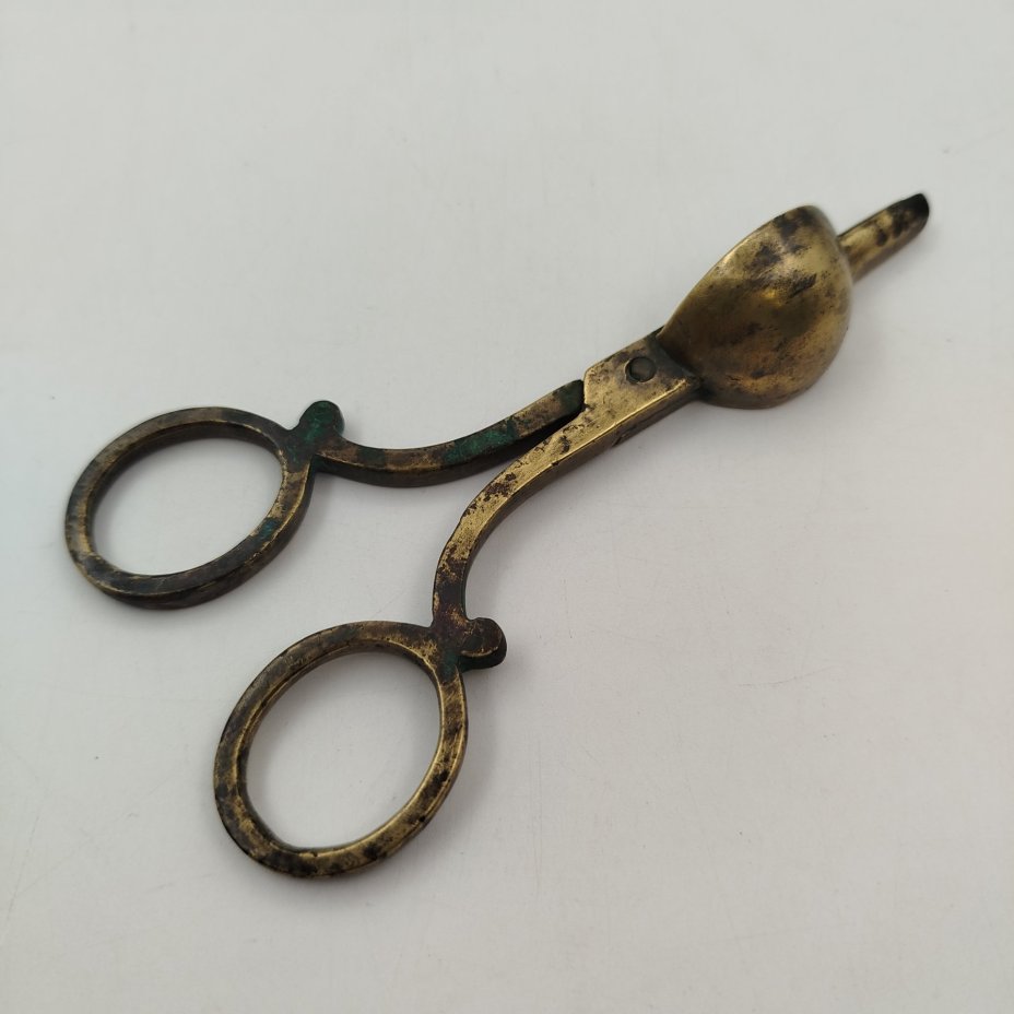 Щипцы для снятия нагара со свечи, латунь, Западная Европа, 1890-1920 гг.