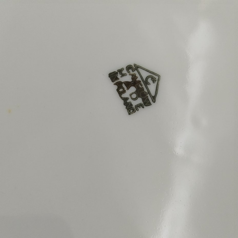 Набор обеденных тарелок на 6 персон с декором в виде плюща и золотистым кантом, фарфор, деколь, золочение, Cmielow, Польша, 1950-1980 гг.