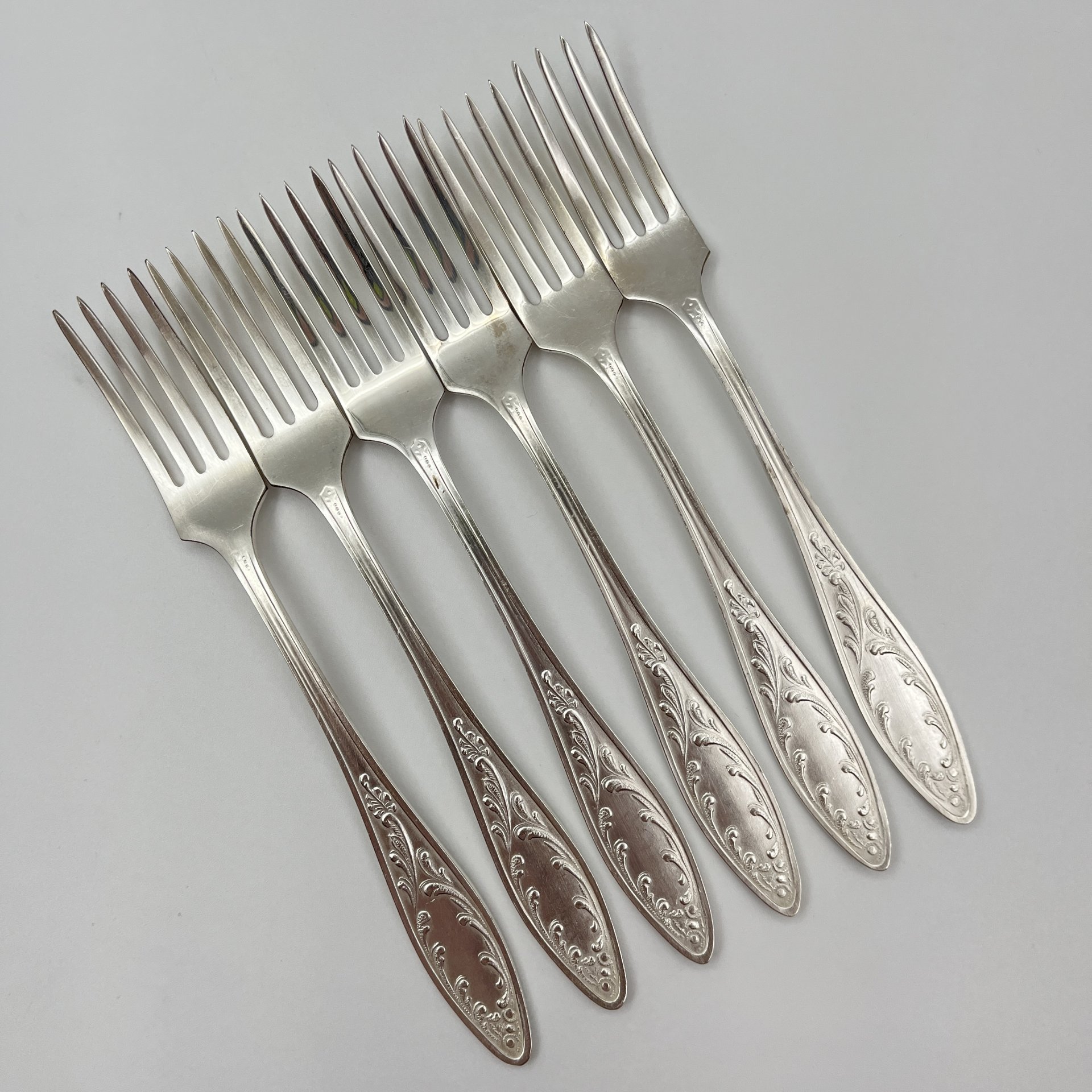 Набор десертных вилок "Пламя" (6 шт.), мНЦ (медь-никель-цинк), Кольчугинский завод цветных металлов, СССР, 1960-1990 гг.