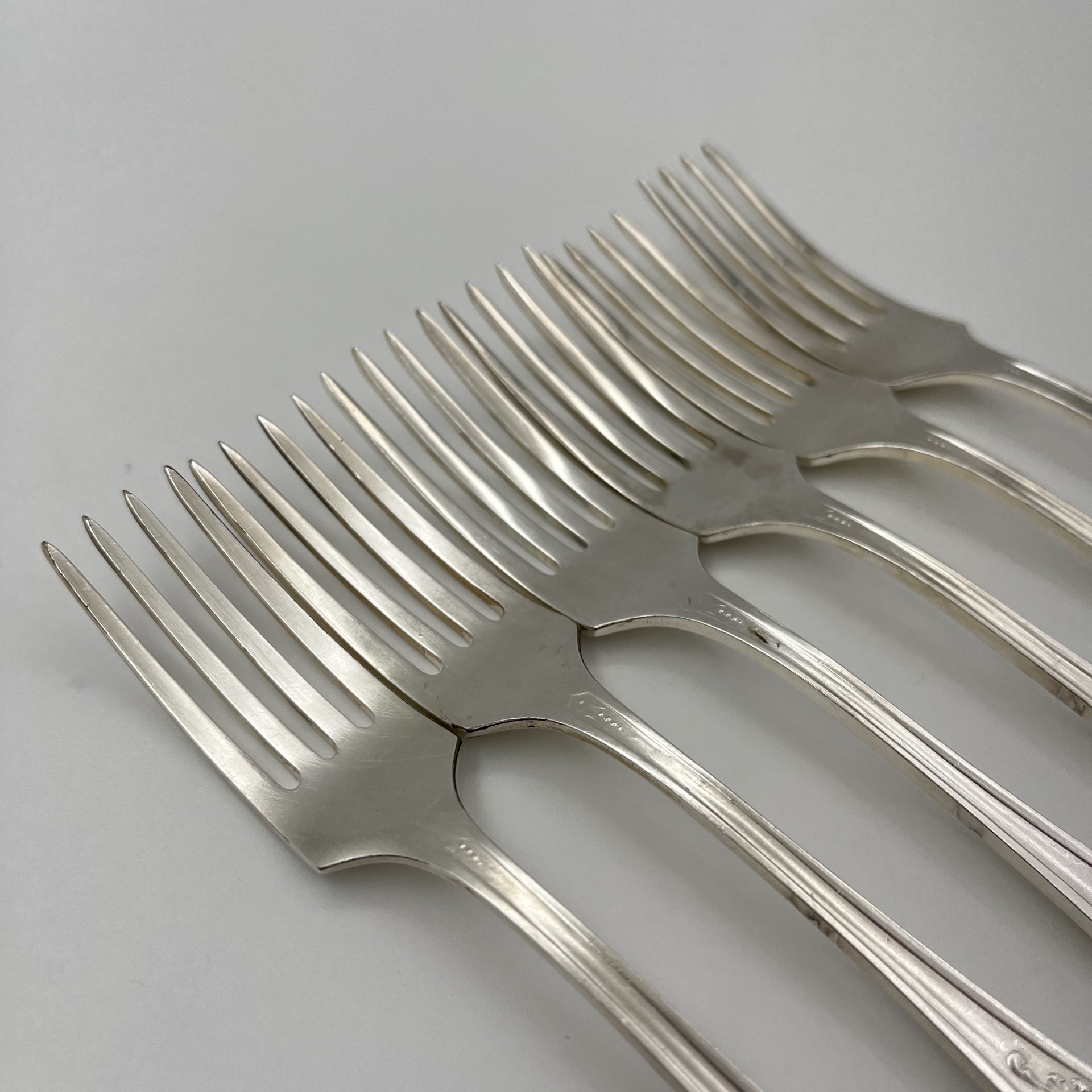 Набор десертных вилок "Пламя" (6 шт.), мНЦ (медь-никель-цинк), Кольчугинский завод цветных металлов, СССР, 1960-1990 гг.