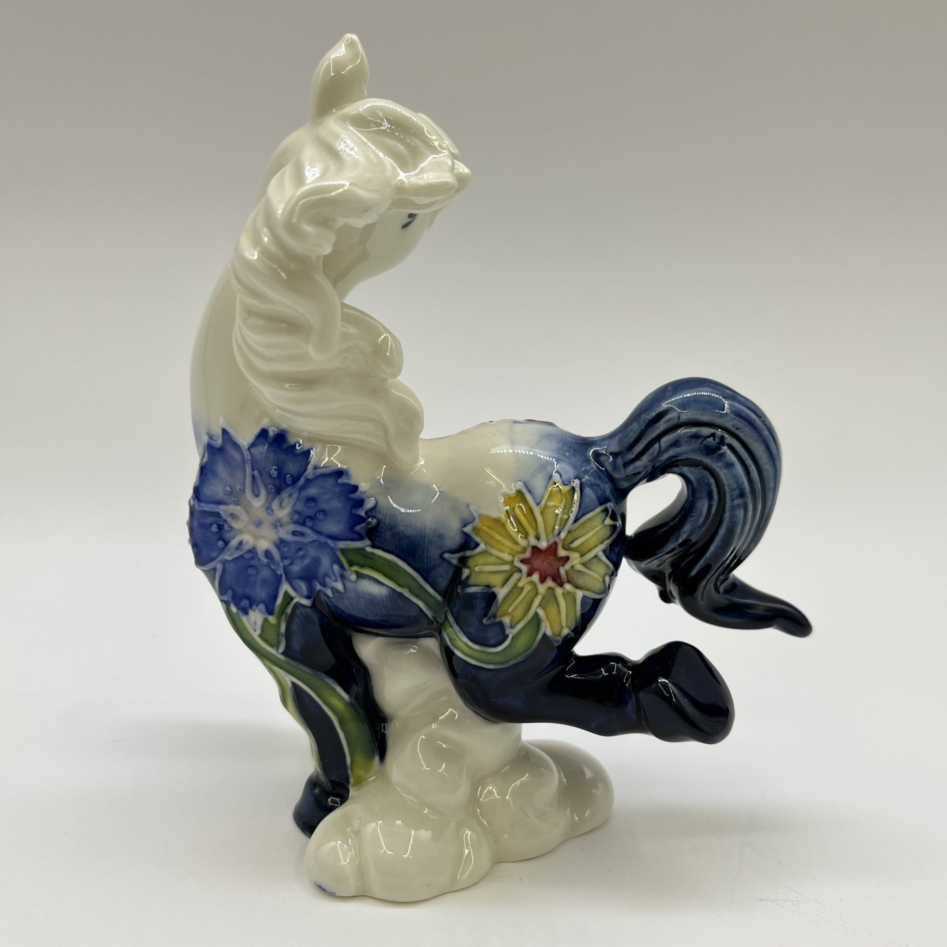 Статуэтка "Лошадка Милашка", фарфор, Pavone, Италия, 2025 г.