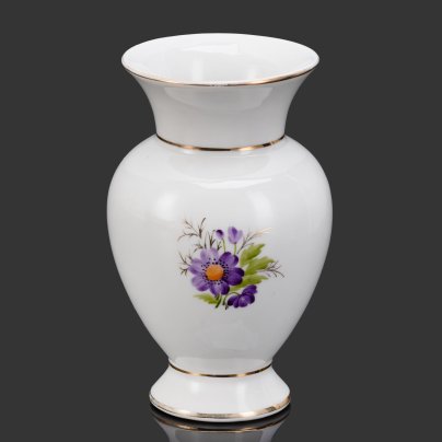 Ваза с цветочным декором, фарфор, роспись, Ленинградский фарфоровый завод (ЛФЗ), СССР, 1950-1960 гг.