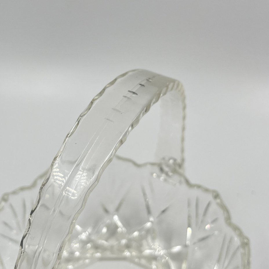 Конфетница (ваза) с ручкой и геометрическим декором, стекло, Walther Glas, Германия, 1980-2000 гг.