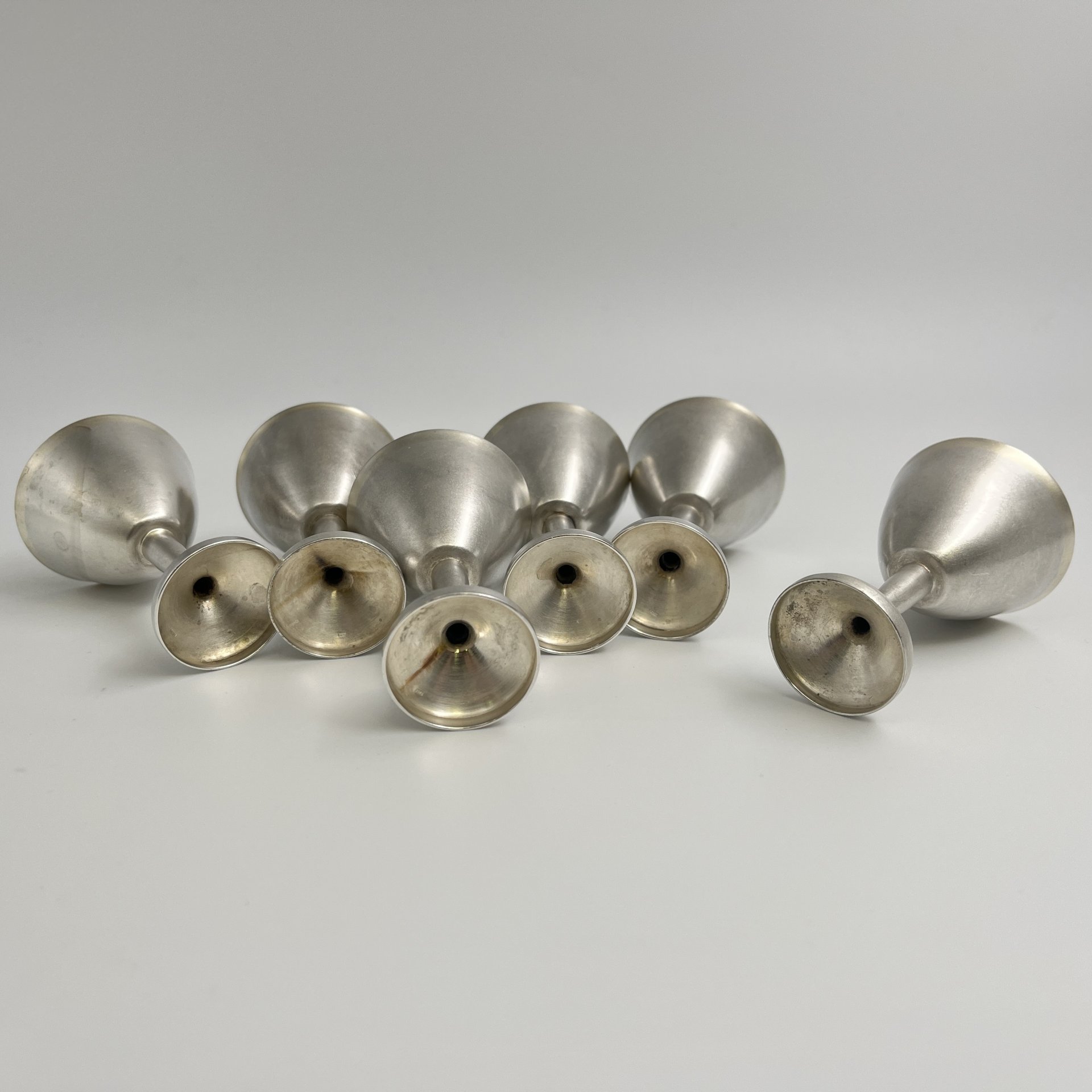 Набор из шести рюмок лаконичной формы, клеймо "9ФС", мельхиор (медь-никель), СССР, 1970-1990 гг.