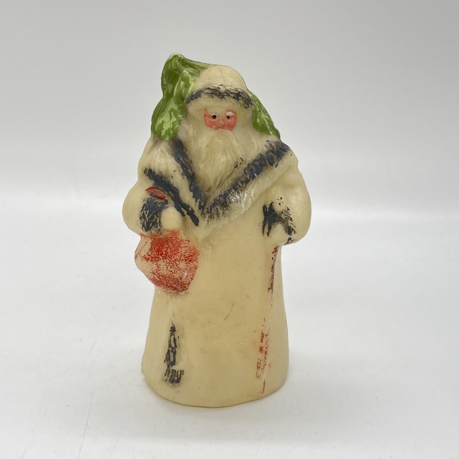 Игрушка новогодняя (под елку) "Дед мороз с подарками", пластик, роспись, СССР, 1960-1980 гг.