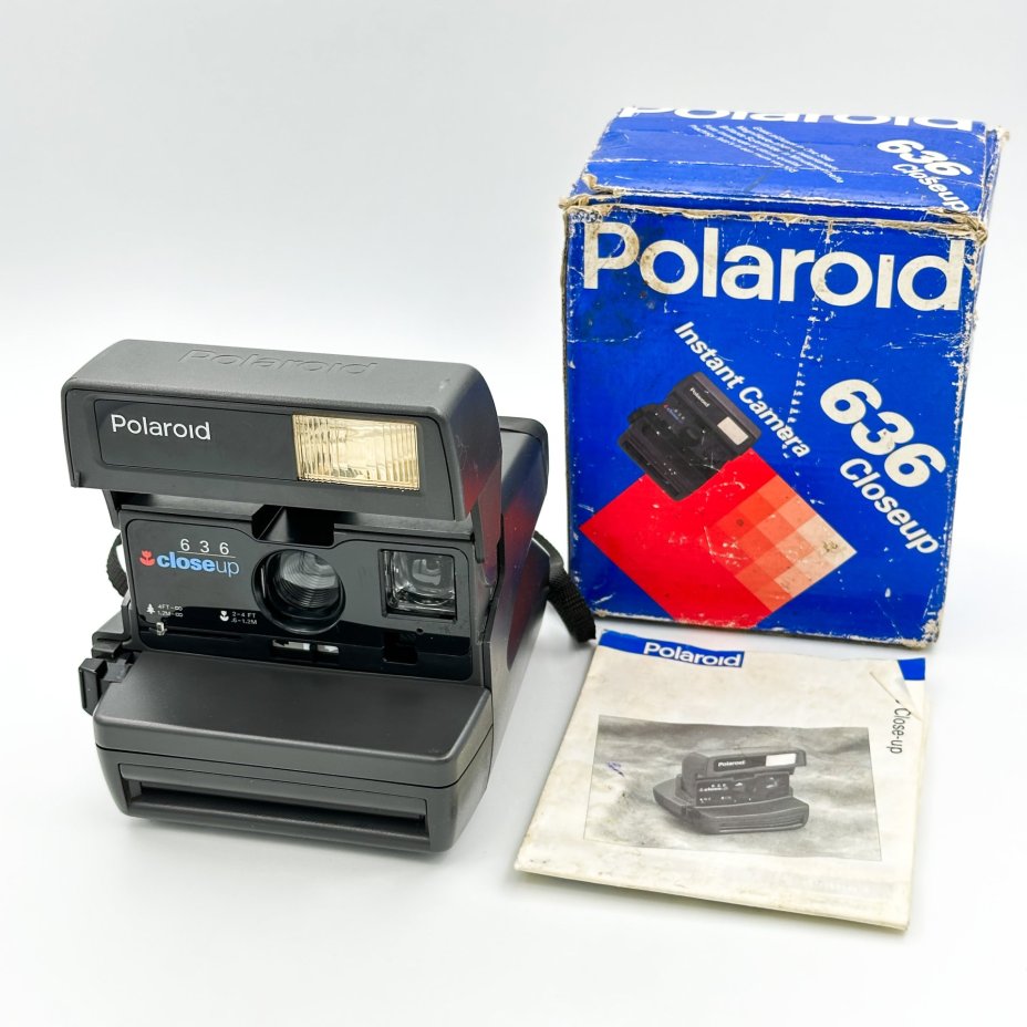 Фотоаппарат мгновенной печати "Polaroid 636 Close Up" в оригинальной коробке, Polaroid
