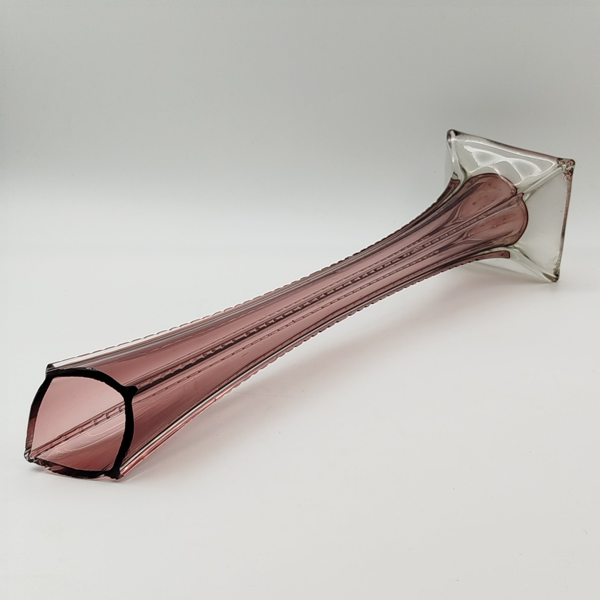 Ваза "Берц" марганцевого оттенка