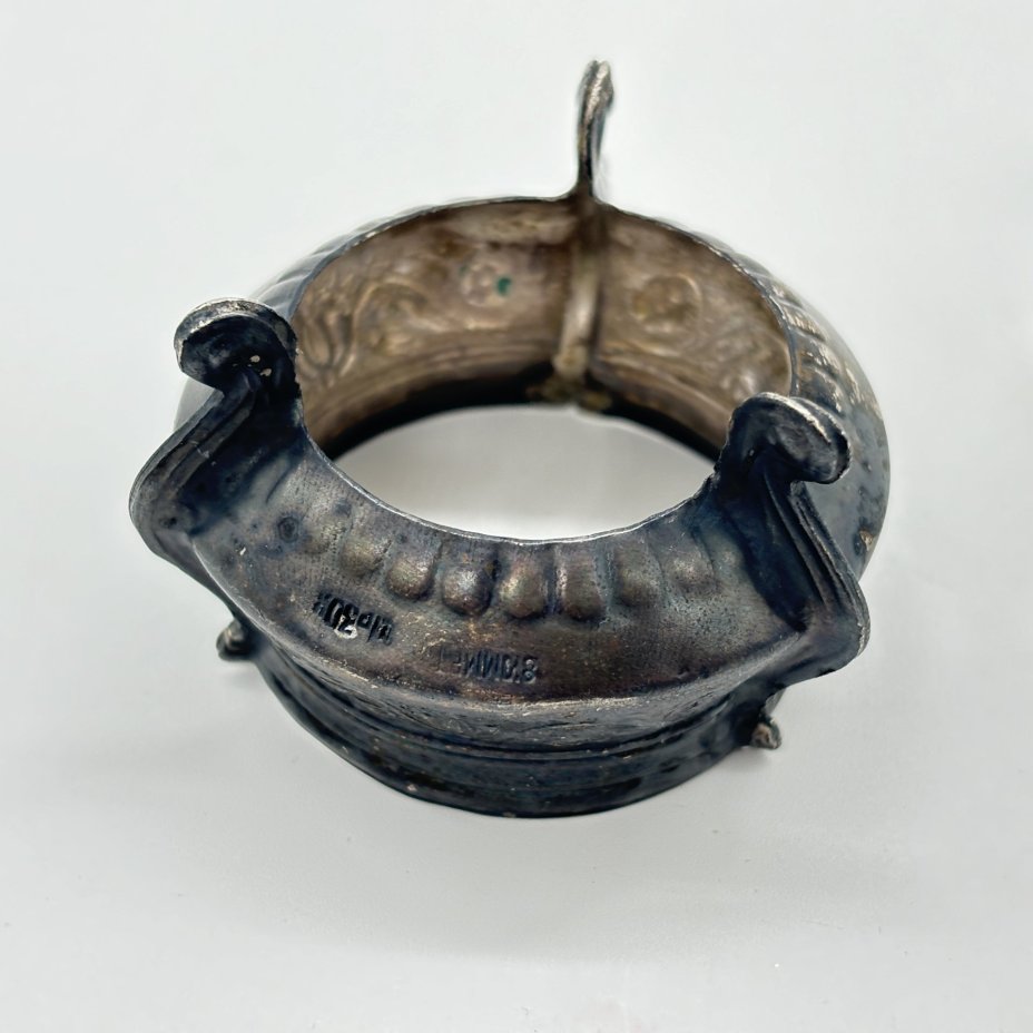 Солонка с растительным декором, мельхиор (медь-никель), стекло, Мстерская художественная фабрика  «Ювелир», СССР, 1960-1980 гг., Мстерская художественная фабрика  «Ювелир»