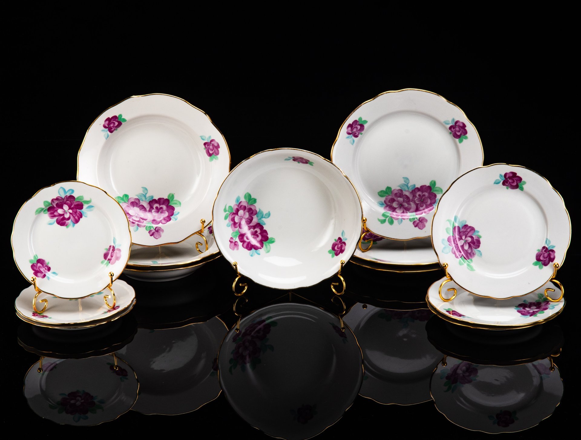 Набор обеденный с цветочным декором на 3 персоны (13 предметов), фарфор, деколь, золочение, Дулевский фарфоровый завод (Дулёво), СССР, 1968-1991 гг.