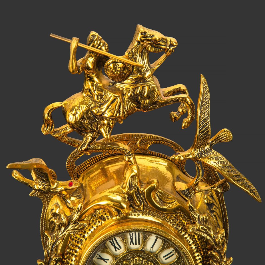 Часы каминные "Всадник", фирма "Virtus"