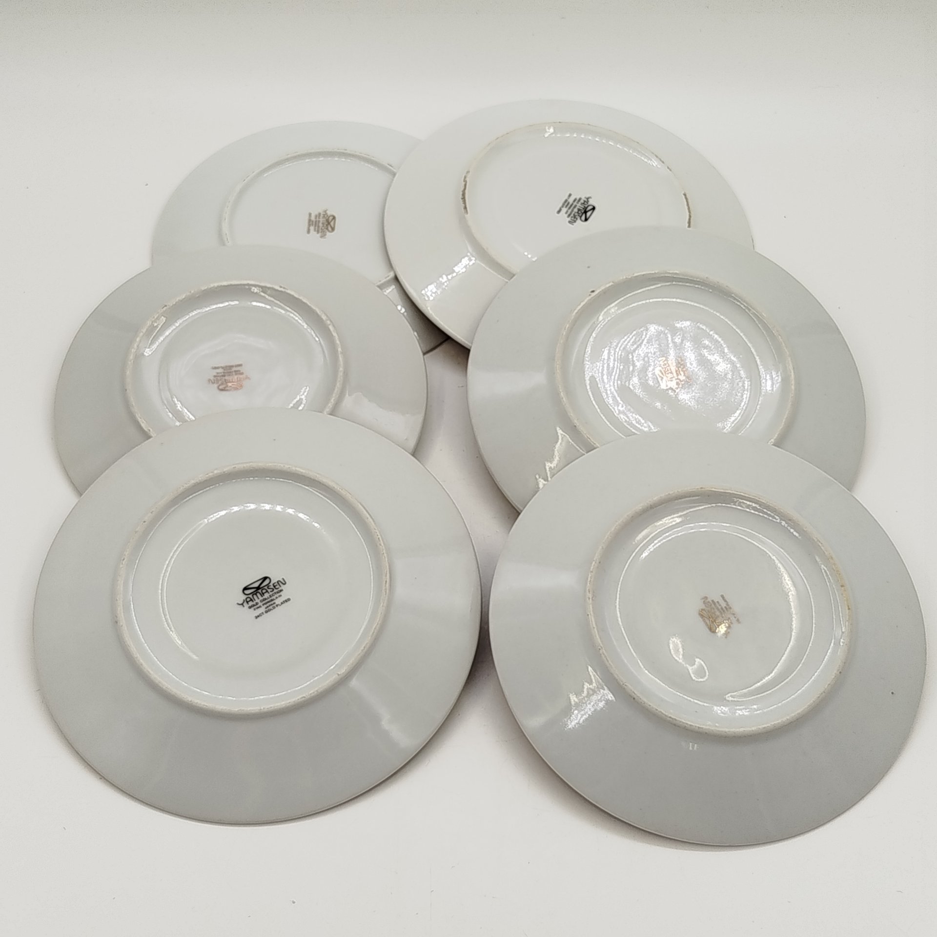 Набор из 6-ти блюдец, украшенных пейзажным и орнитологическим декором (в подборе)