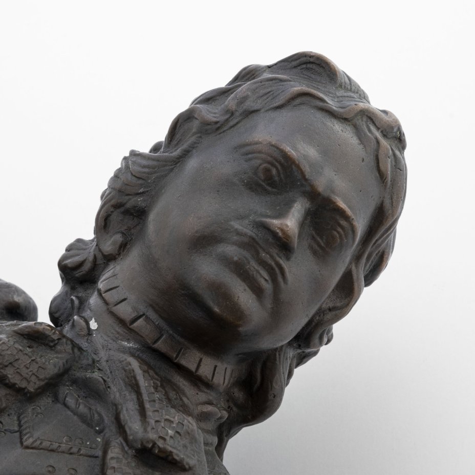 Бюст "Пётр I", скульптор Чаркин А.С. (по оригиналу К.Б. Растрелли), Завод художественного литья «Монументскульптура» (ЛЗХЛ)