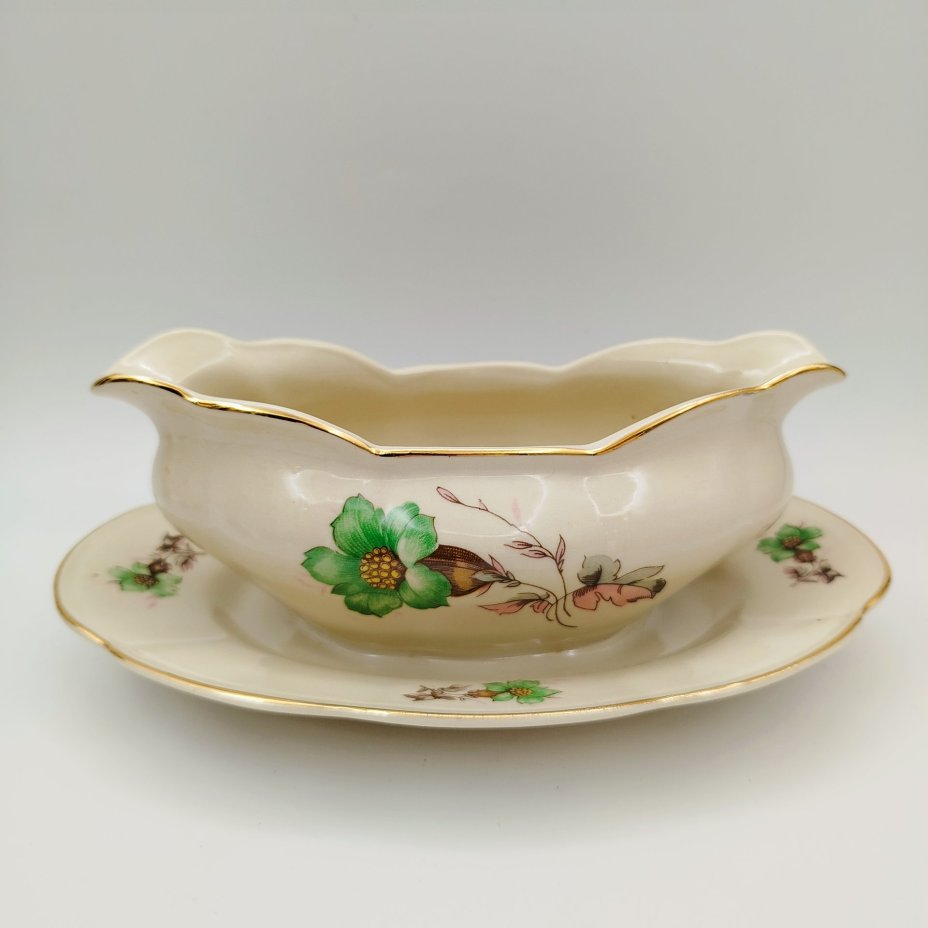 Соусник на подставке, украшенный цветочным декором