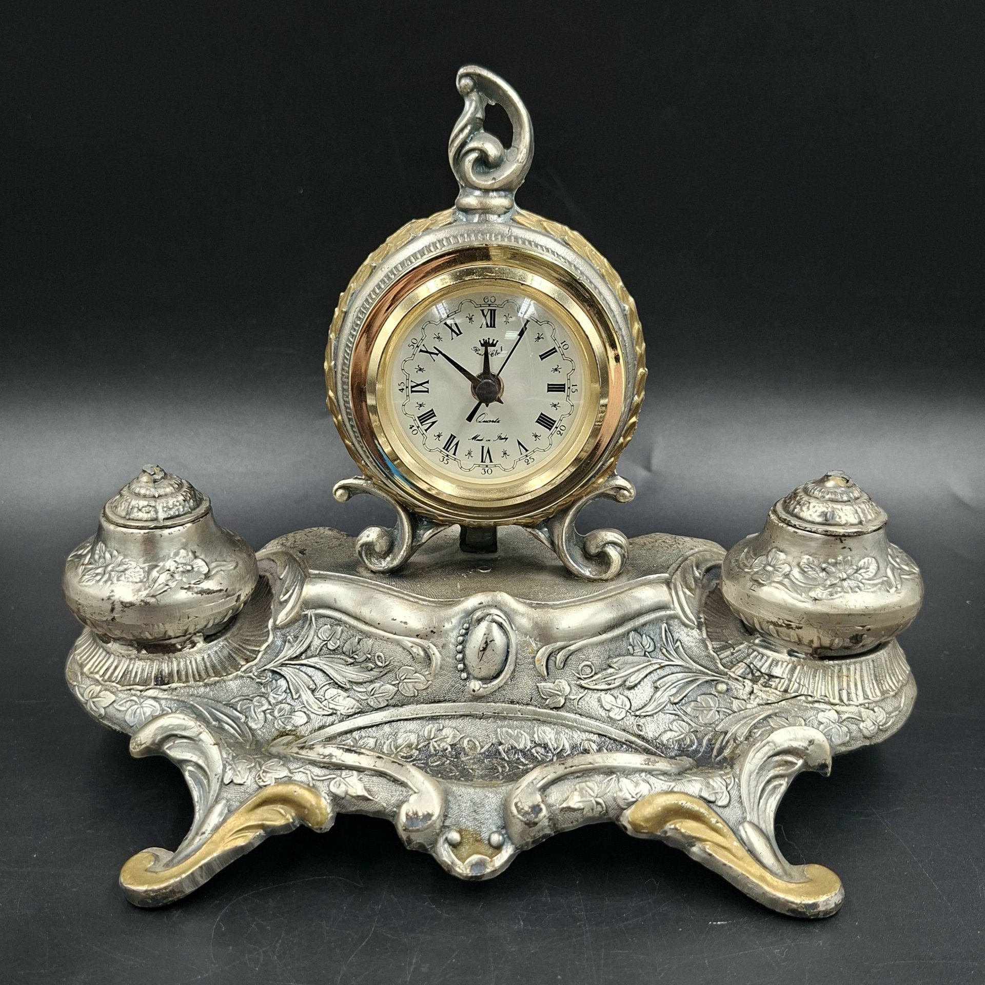 Прибор письменный в стиле неорококо с часами, металл, Италия, 1980-2000 гг.