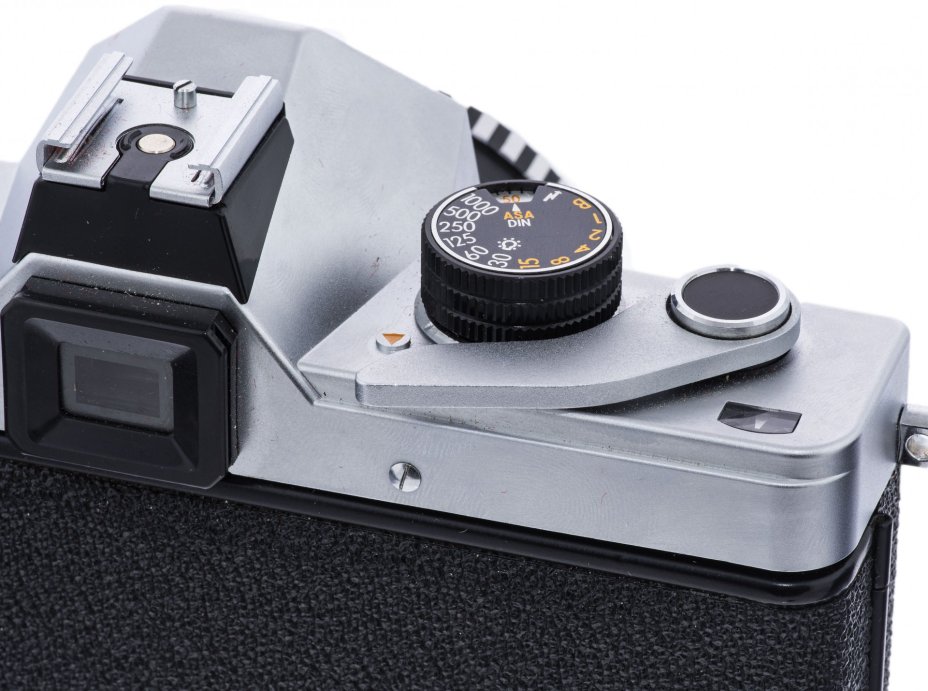 Фотоаппарат "PRAKTICA LTL" с объективом Carl Zeiss Jena 2,8 /50 в оригинальном чехле,  металл, пластик, Pentacon, ГДР. 1973 г.., Pentacon