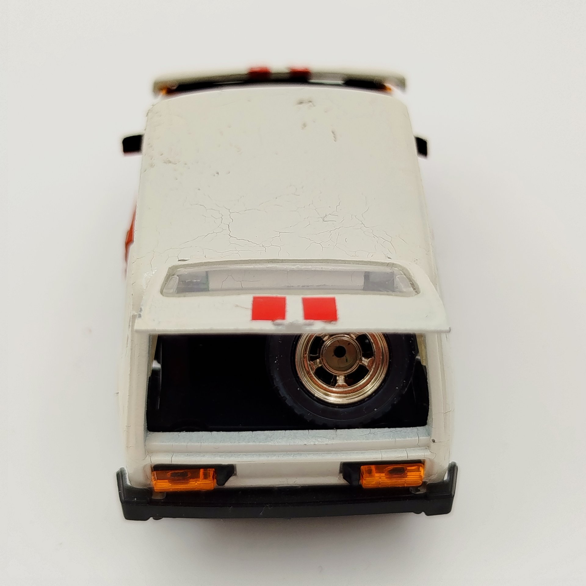 Модель автомобиля в масштабе 1:43 "LADA 2121 Niva" "Скорая помощь" (авторская версия), металл, пластмасса, крашение, СССР, 1970-1990 гг.