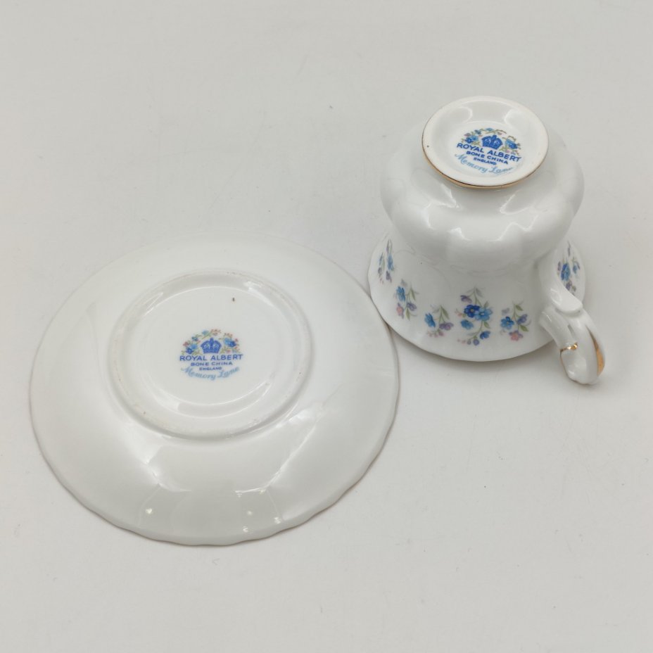 Кофейная пара с нежным цветочным декором Memory Lane, Royal Albert