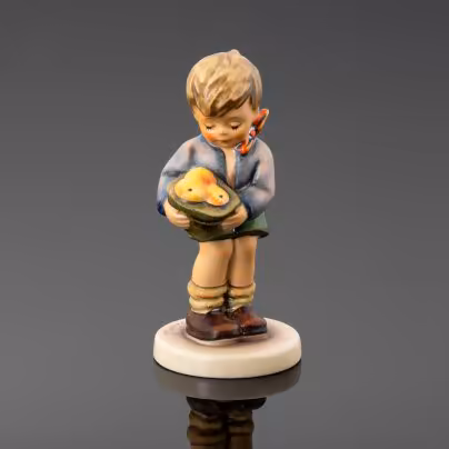 Статуэтка "Мальчик с яблоками", Goebel Hummel