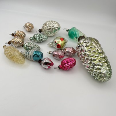 Набор из 15-ти подвесных ёлочных игрушек различных форм