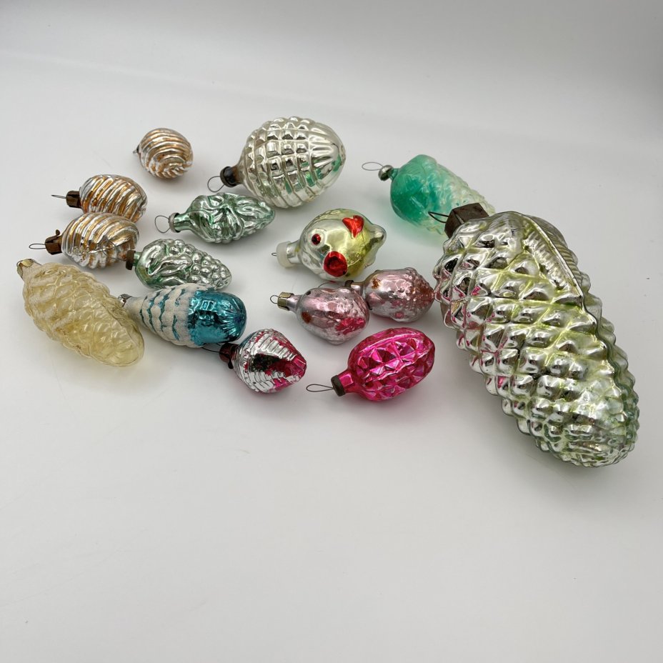 Набор из 15-ти подвесных ёлочных игрушек различных форм