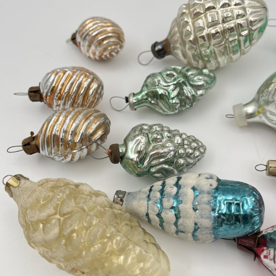 Набор из 15-ти подвесных ёлочных игрушек различных форм