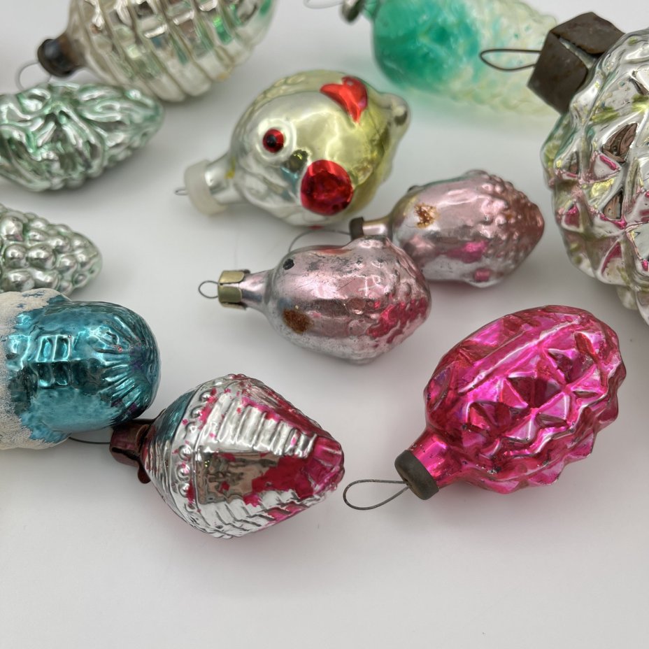 Набор из 15-ти подвесных ёлочных игрушек различных форм