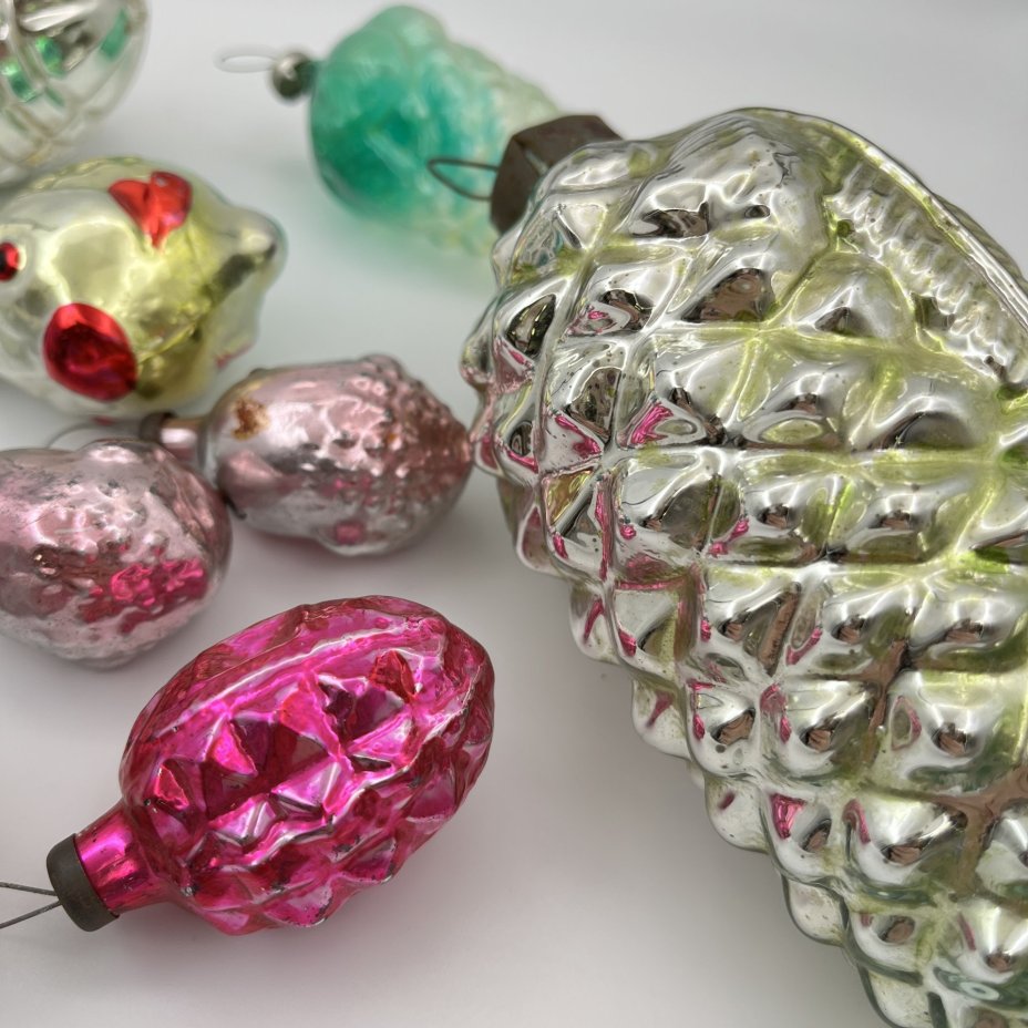 Набор из 15-ти подвесных ёлочных игрушек различных форм