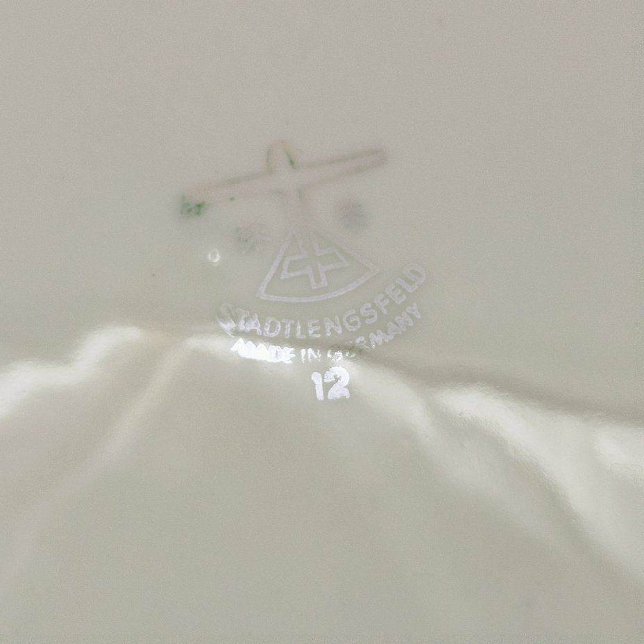 Набор десертных тарелок с абстрактным цветочным декором на 6 персон, фарфор, деколь, золочение, Stadtlengsfeld Joachim Döring/Rudolf Vogler, Германия, 1959-1963 гг.