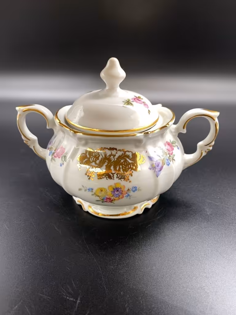 Сахарница с крышкой, ручками и цветочным декором, Altenburg Saxony