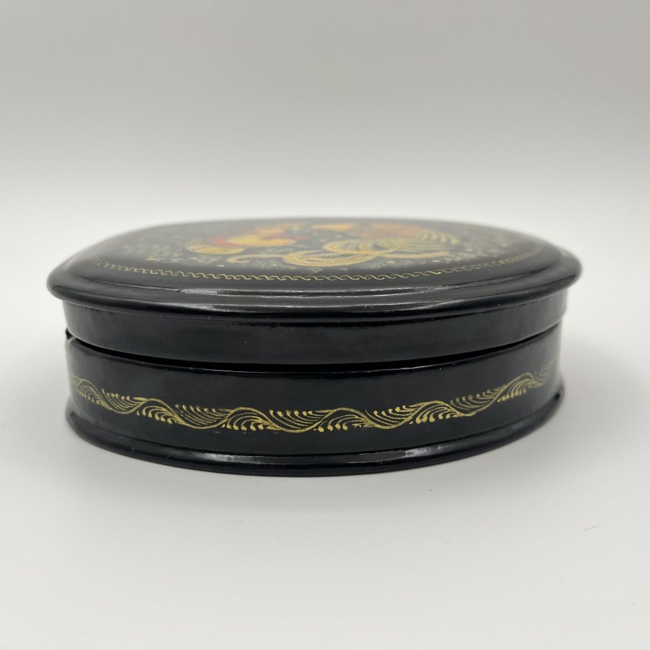 Шкатулка с лаковой миниатюрой "Бой петухов", автор Машин, Мстёра